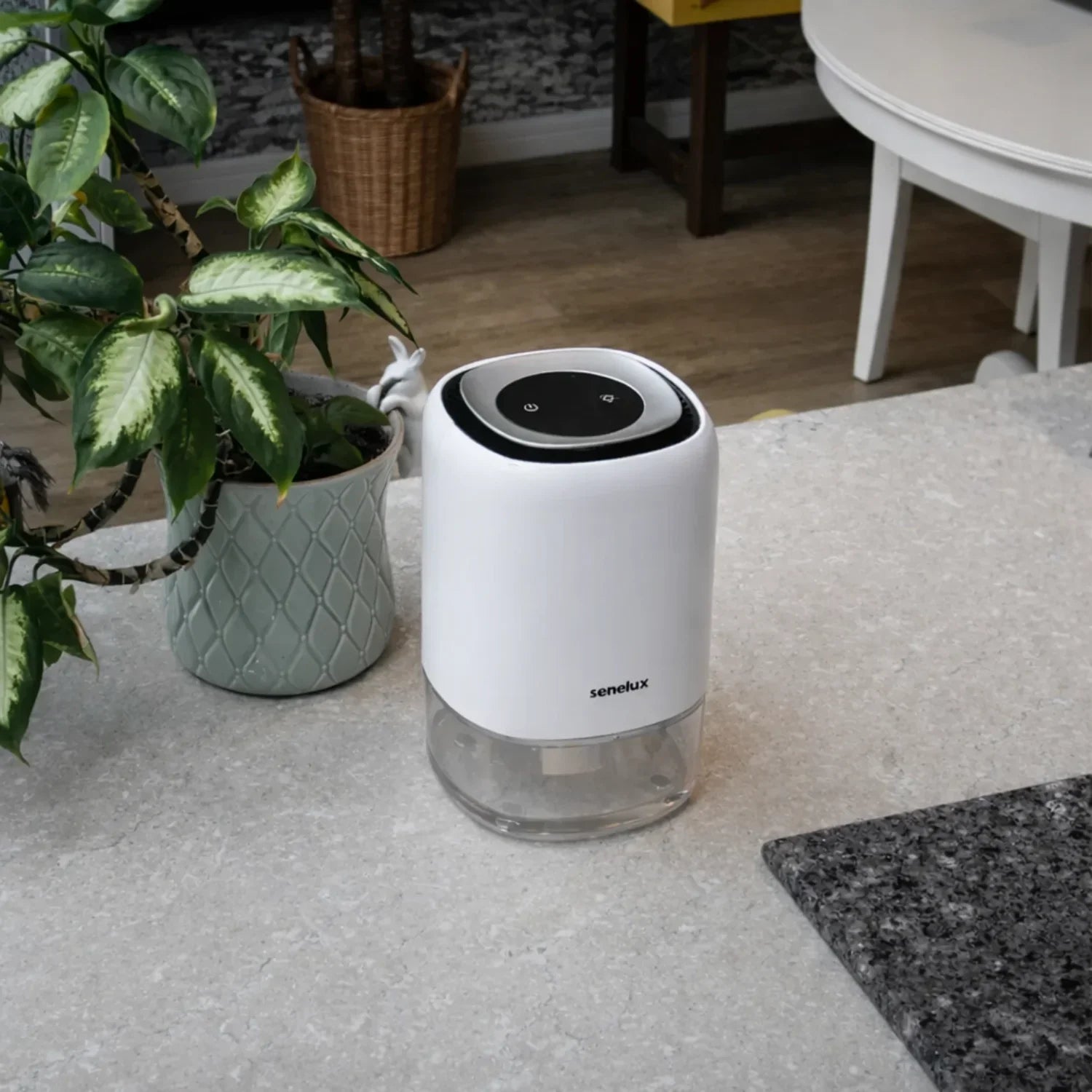 1100ml Quiet Dehumidifier-4